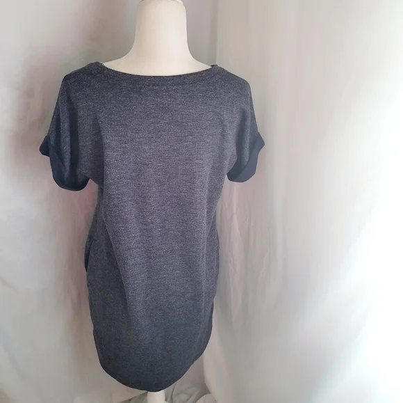 Adrienne Vittadini Casual sweater dress with pockets short sleeve comfy medium - Picture 2 of 4